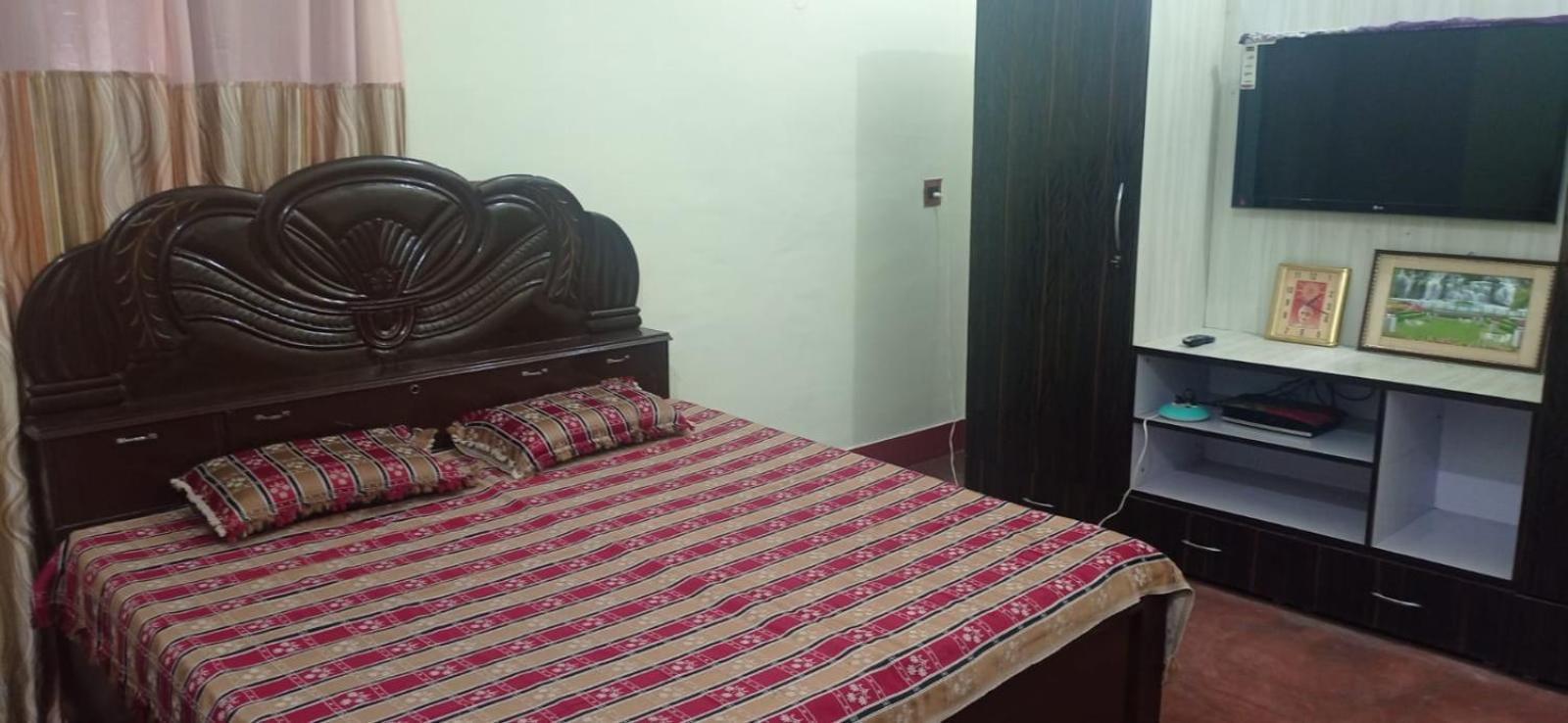 Homestay Comfort Villa Rampur  Экстерьер фото